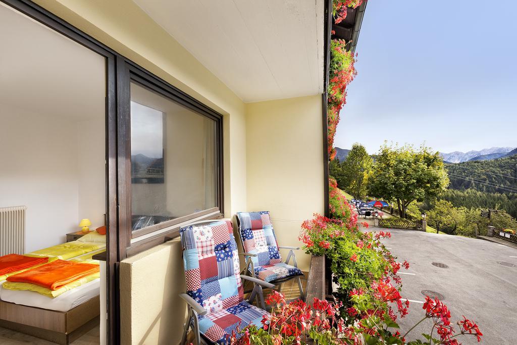 Bed&Breakfast Lausegger Ферлах Экстерьер фото